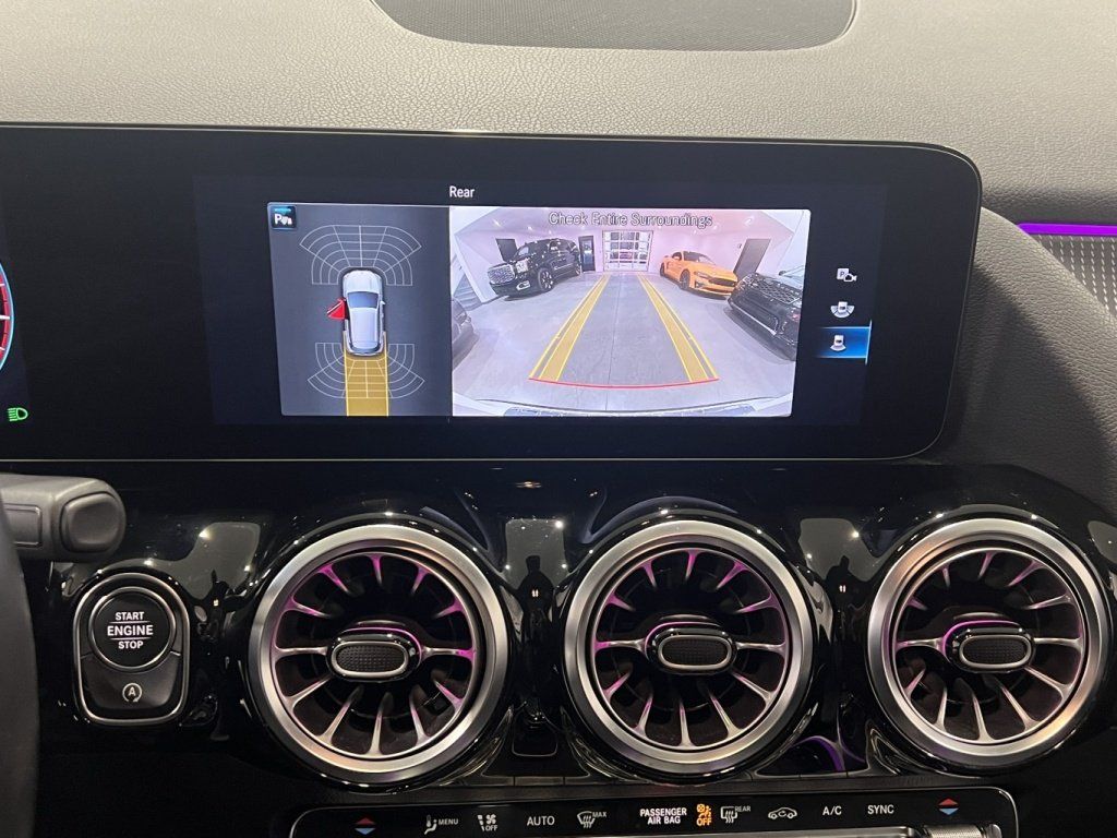 Mercedes-Benz GLA 250 2023 - Image 20