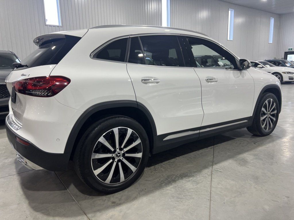 Mercedes-Benz GLA 250 2023 - Image 4