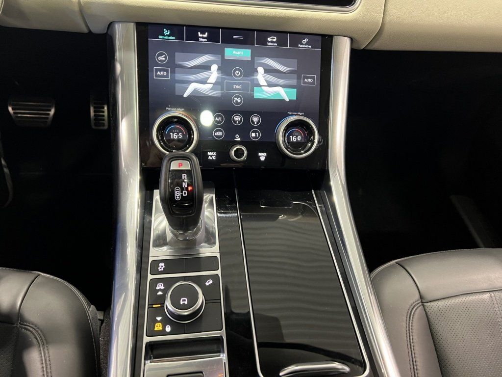 Land Rover Range Rover Sport 2021 - Image 16