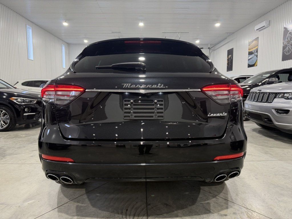 Maserati Levante 2022 - Image 3