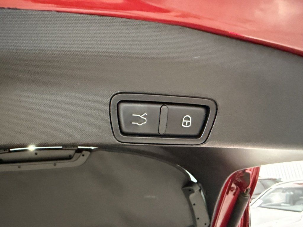 Alfa Romeo Stelvio 2022 - Image 20