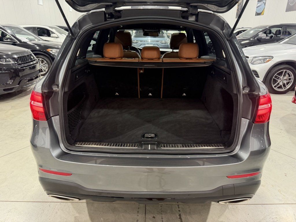 Mercedes-Benz GLC 2017 - Image 24