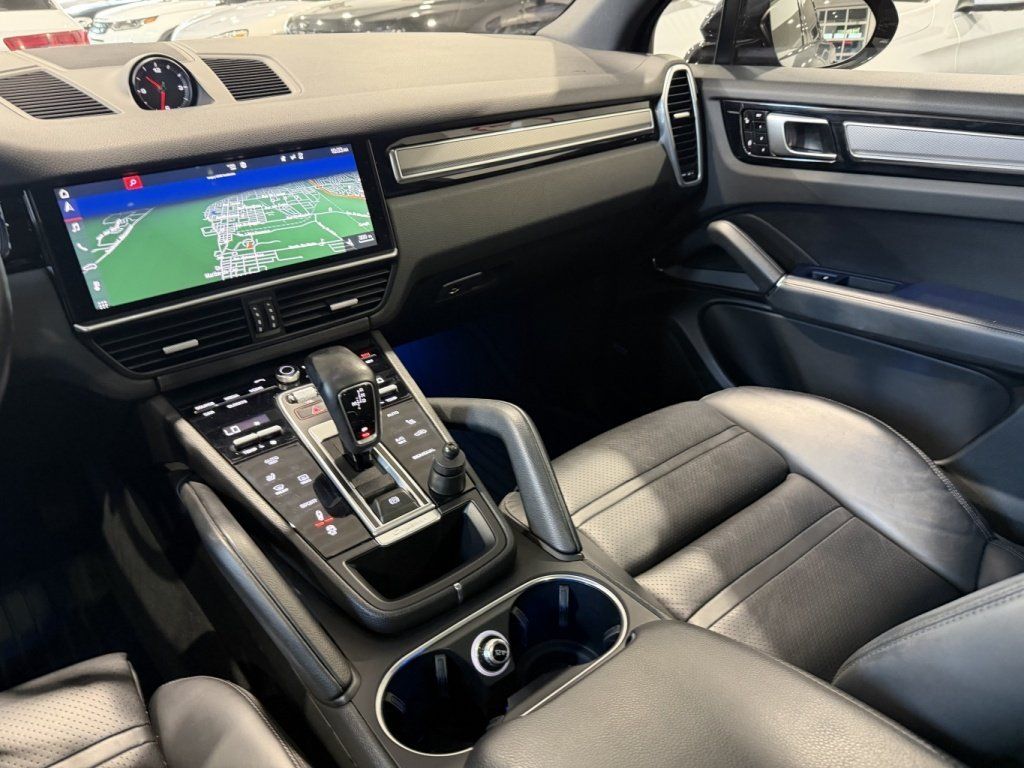 Porsche Cayenne 2019 - Image 13