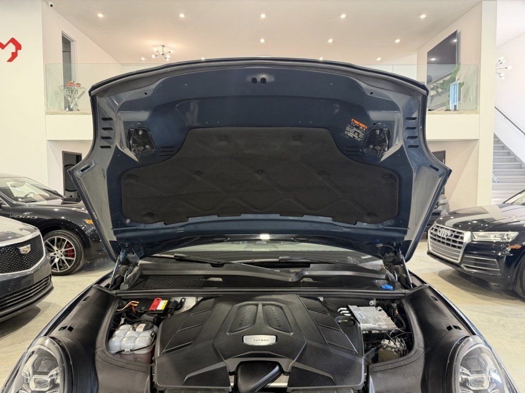Porsche Cayenne 2019 - Image 24