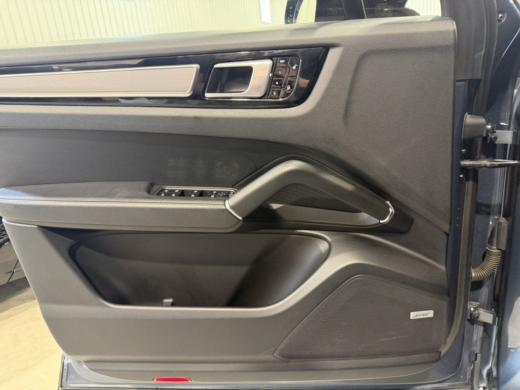 Porsche Cayenne 2019 - Image 7