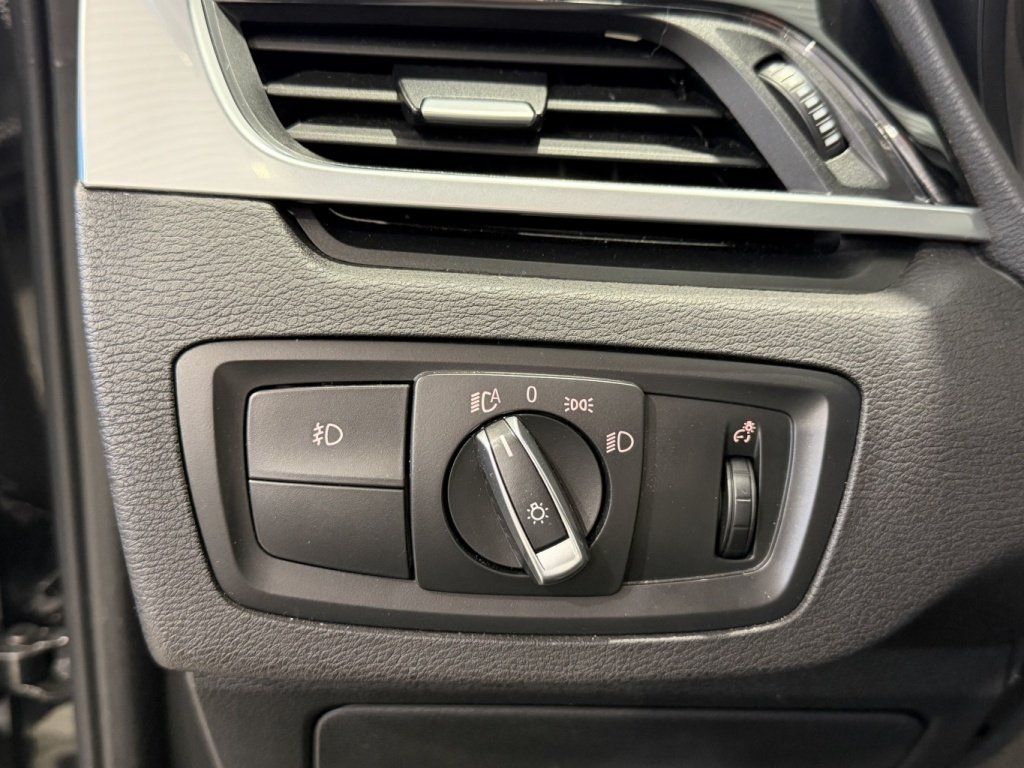 BMW X1 2016 - Thumbnail 11