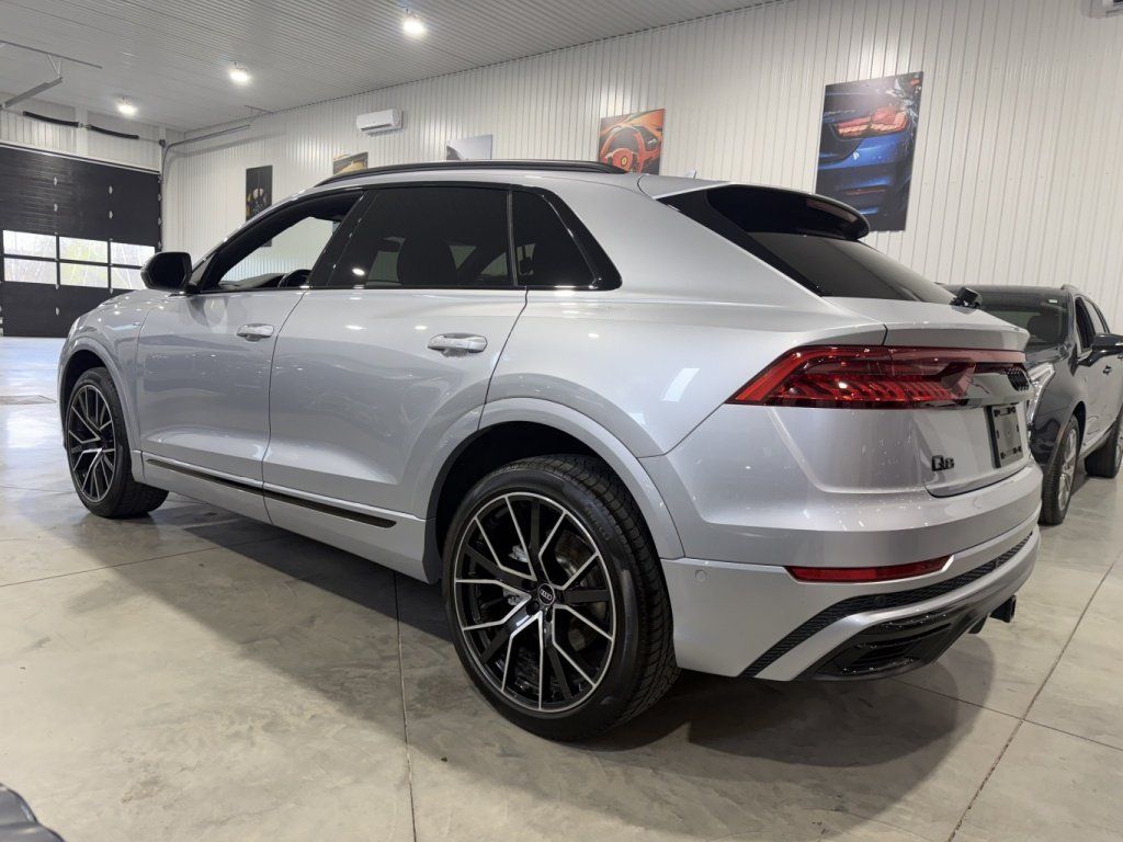 Audi Q8 2021 - Thumbnail 2