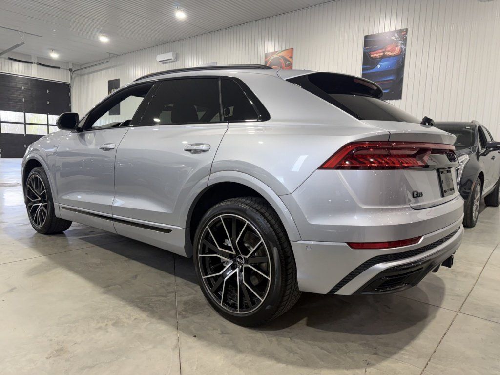 Audi Q8 2021 - Thumbnail 3