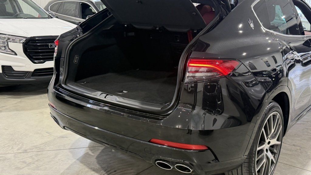Maserati Levante 2022 - Thumbnail 15