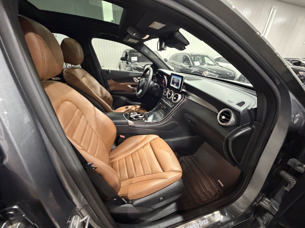 Mercedes-Benz GLC 2017 - Thumbnail 27